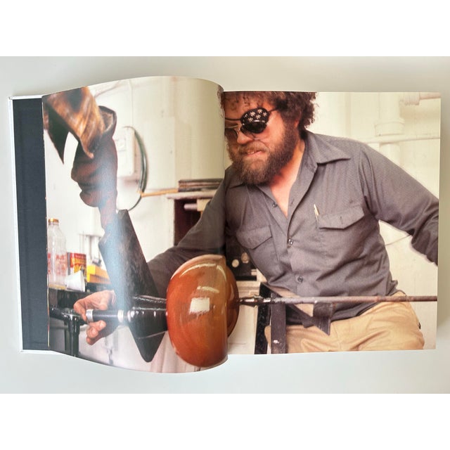 Handsomely illustrated book on the world's foremost glass artist. Distinguished art critic Donald Kuspit broadens our...