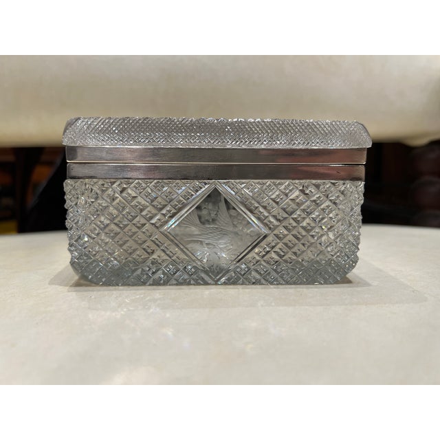 Early 20th Century Fine Hawkes Cut Crystal & Sterling Silver Ornithological Motif Box For Sale - Image 5 of 11