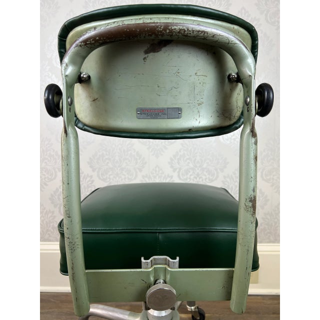 1960s Vintage Steelcase Desk Chair For Sale - Image 5 of 10