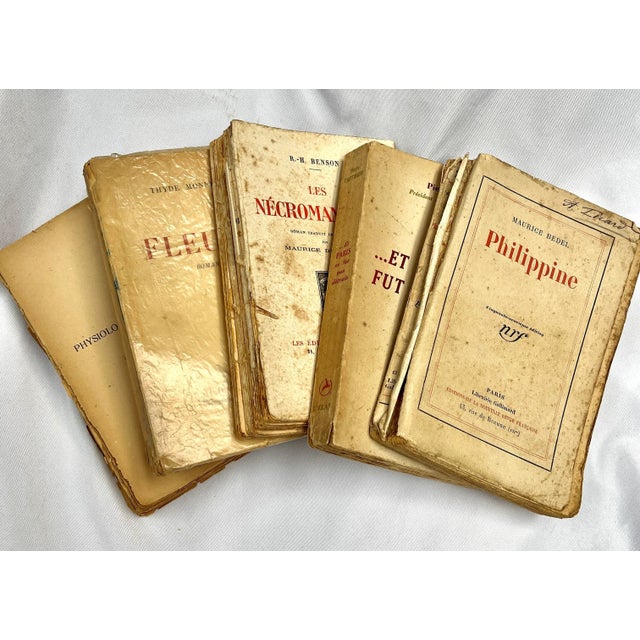 Antique White Antique Early 1900s French Unbound Library Books - Set of 5 For Sale - Image 8 of 8
