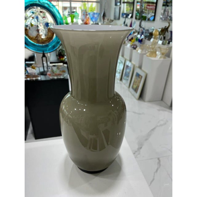 Traditional Gray Murano Glass Opalino Vase by Venini For Sale - Image 3 of 8