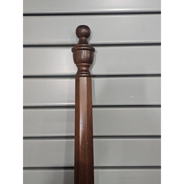 Craftique Mahogany Queen Size Pencil Post Carved Bed Made in North Carolina For Sale In Cleveland - Image 6 of 9