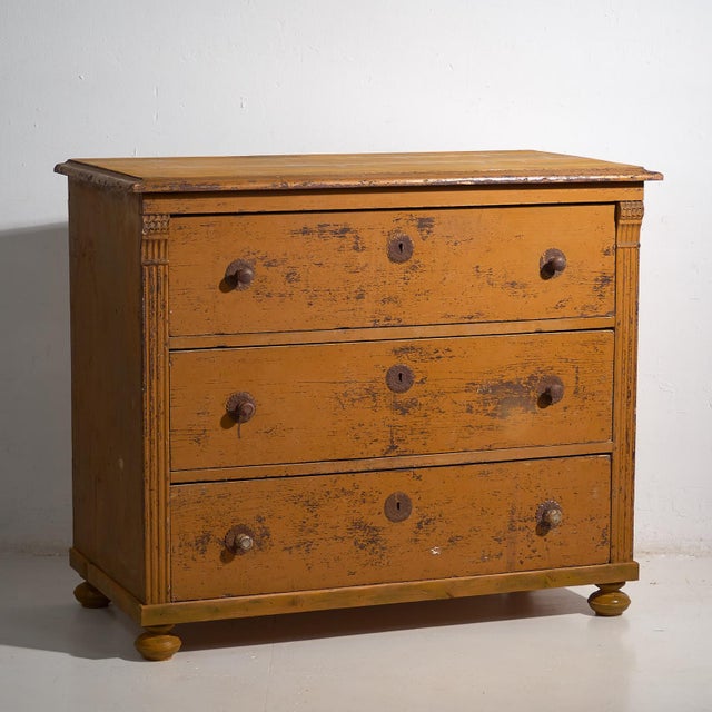 Vintage Chest of Drawers in Pine, 1920 For Sale - Image 11 of 11
