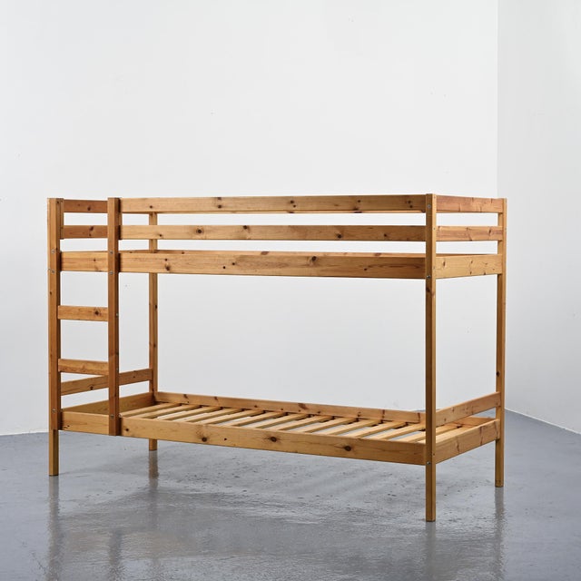 Pine Bunk Beds, Les Adrets Residence, Les Arcs, 1970 For Sale - Image 4 of 15