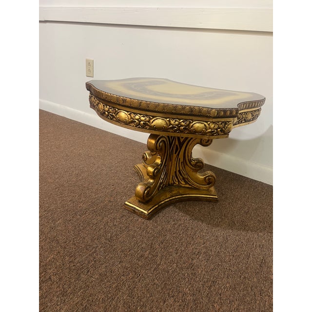 1950s 1950s Hollywood Regency Side Table Guilt Gold For Sale - Image 5 of 9