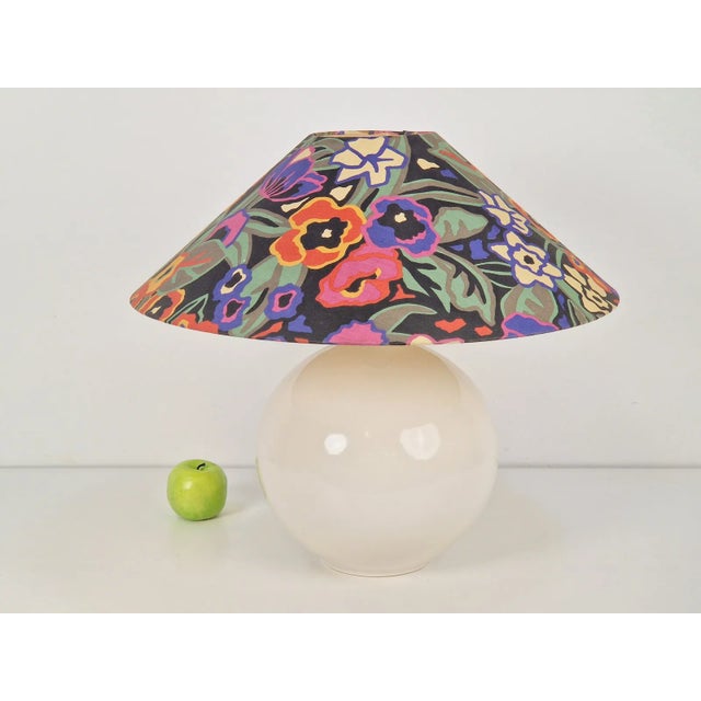 Vintage White Ceramic Sphere Table Lamp, 1970s For Sale - Image 3 of 11