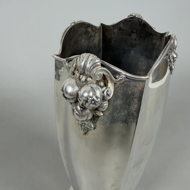 800 Chiseled Silver Vase, 1960 For Sale - Image 5 of 12