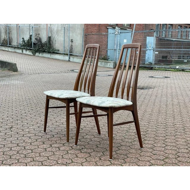 Niels Koefoed Eva Chairs in Dark Stained Oak by Niels Koefoed for Hornslet, 1960s, Set of 4 For Sale - Image 4 of 11