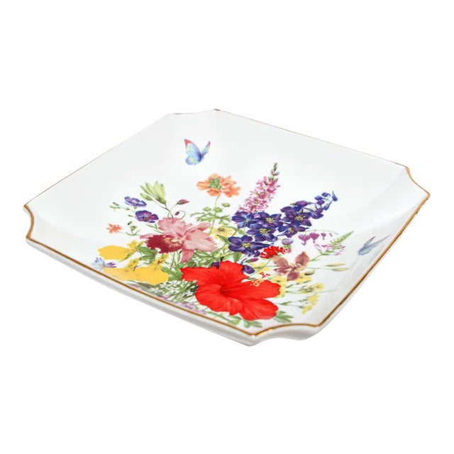 Vintage Japanese Decorative Porcelain Toyo Plate For Sale