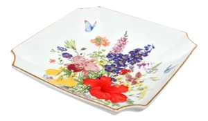 Vintage Japanese Decorative Porcelain Toyo Plate