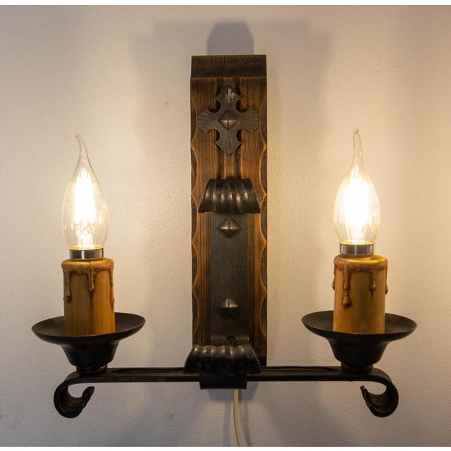 French Double Sconces in Pine and Wrought Iron, 1960, Set of 2 For Sale - Image 6 of 13