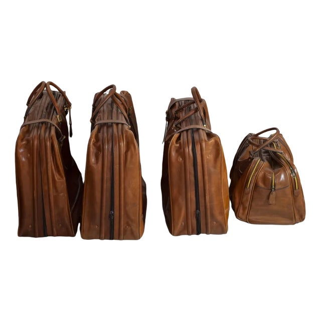 India Model Travel Bags, 1950s, Set of 4 For Sale