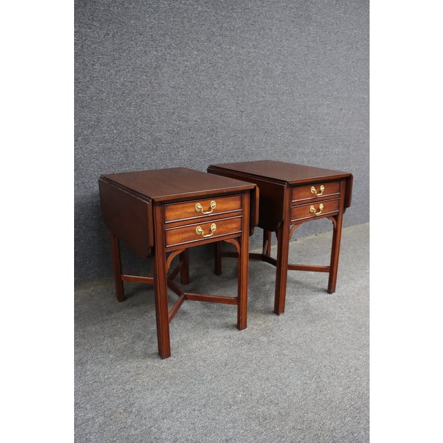 Henkel Harris Henkel Harris Virginia Galleries Mahogany Pembroke Drop Leaf End Tables – Pair For Sale - Image 4 of 14