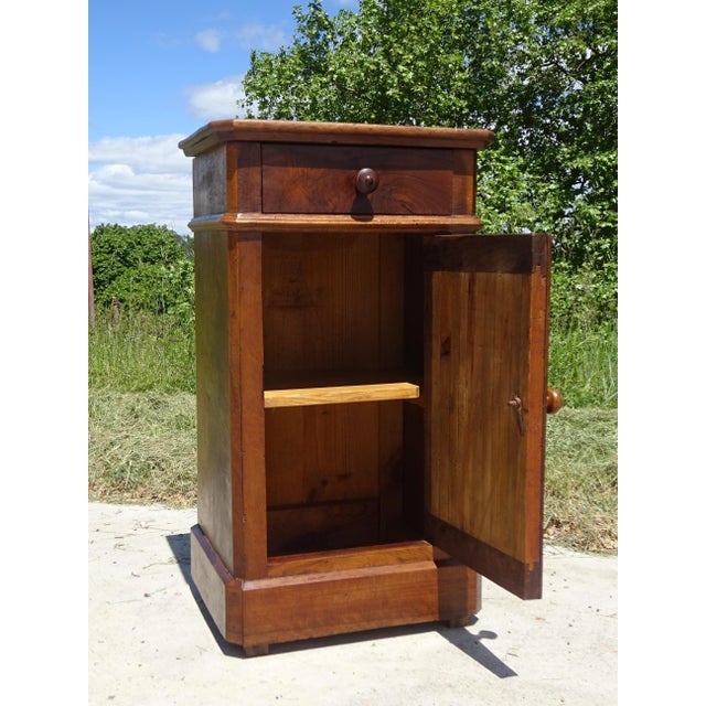 Louis Philippe Bedside Table in Walnut and Burr Walnut For Sale - Image 12 of 18