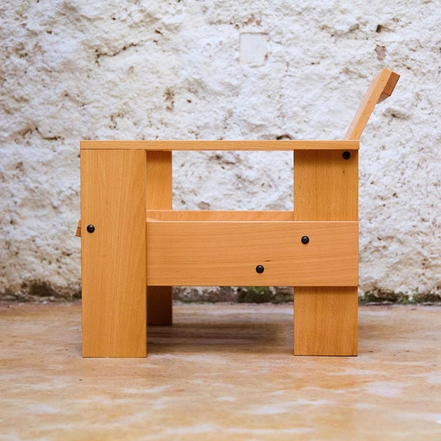 Child Wood Armchair Crate attributed to Rietveld attributed to Rietveld, 2005 For Sale - Image 10 of 18