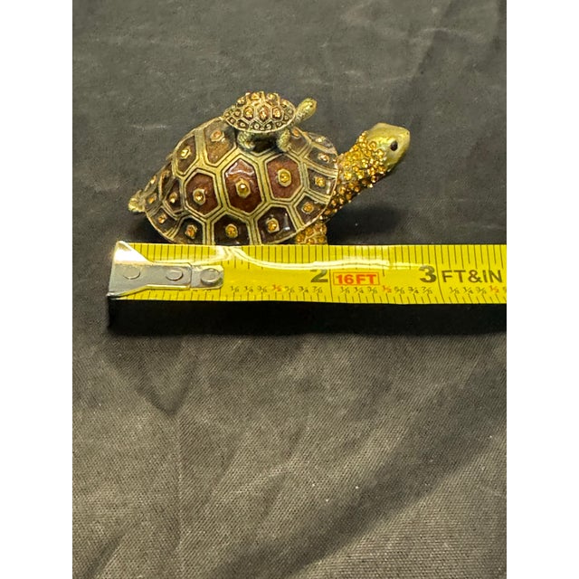 Bejeweled Turtle & Baby Trinket Box Enameled Crystal Goldtone Mother Child VTG For Sale - Image 9 of 10