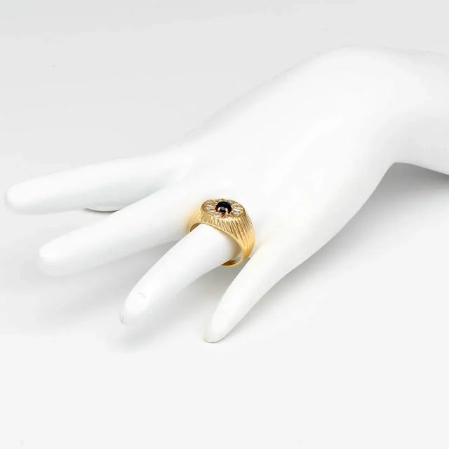 1970s 14KY Vintage Sapphire(.60) & Diamond Ribbed Ring, size 6.5 For Sale - Image 5 of 5