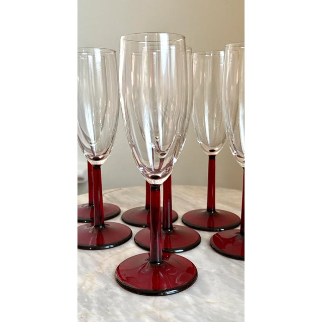Glass Champagne Flutes With Red Stems - Set of 8 For Sale - Image 7 of 10
