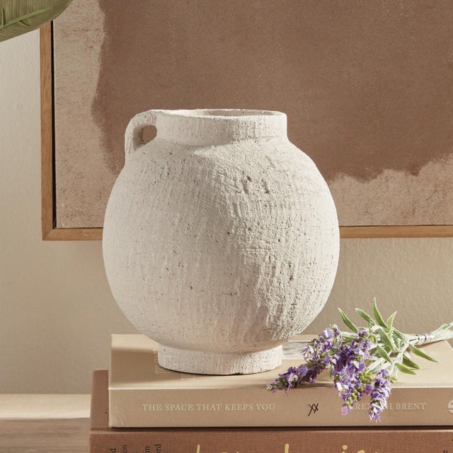 Gianna Vase Small For Sale In Chicago - Image 6 of 8