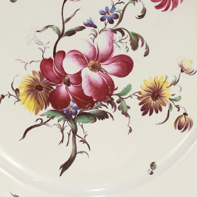 Set of 4 Antique Strasbourg French Faience Floral Plates For Sale - Image 12 of 18