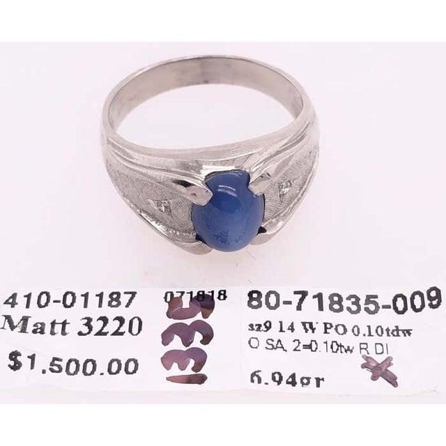 Contemporary 14 Karat White Gold Oval Sapphire Cabochon Ring With Diamond Accents For Sale - Image 3 of 9