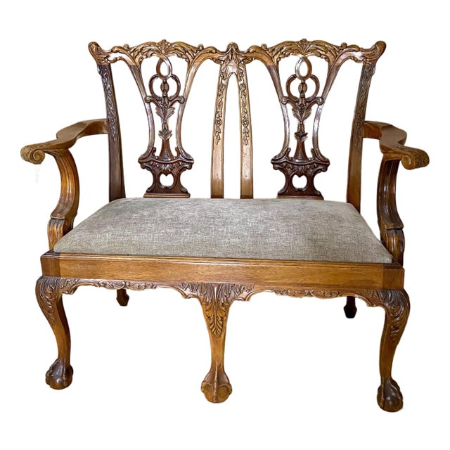 VTG 1970s Georgian Furnishing Co. Chippendale Hand-Carved Mahogany Child Settee For Sale