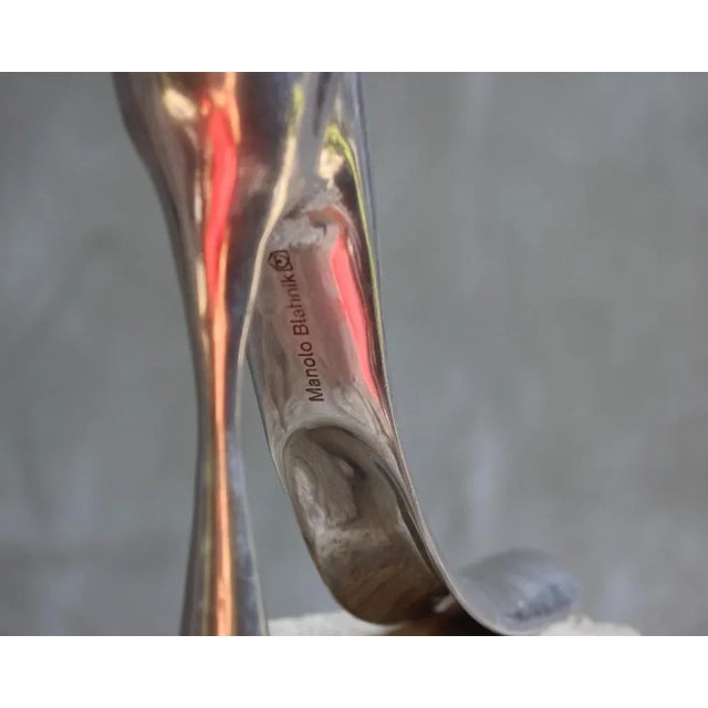 Manolo Blahnik Shoe Horn in Cast Aluminum, 2000s For Sale - Image 4 of 11