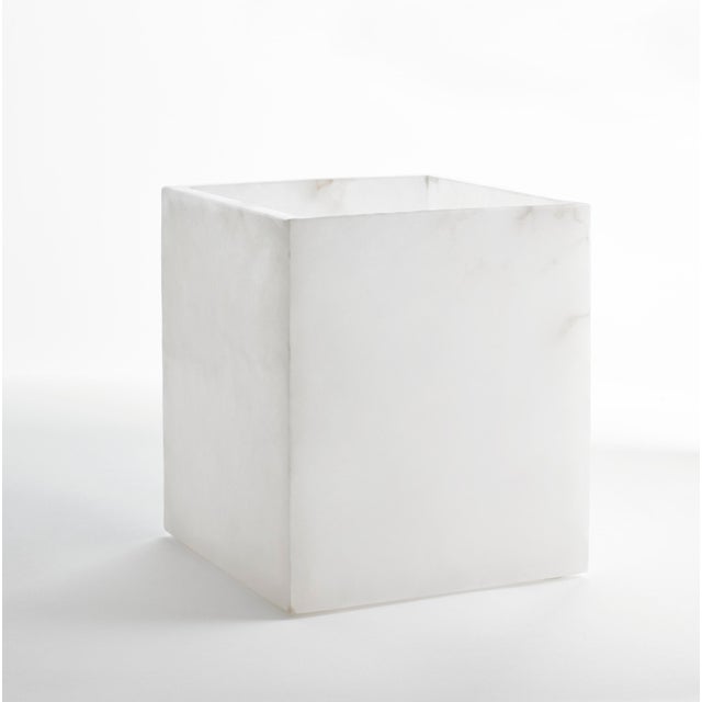 Contemporary Alabaster Bath Accessories Waste Basket in White For Sale - Image 3 of 3
