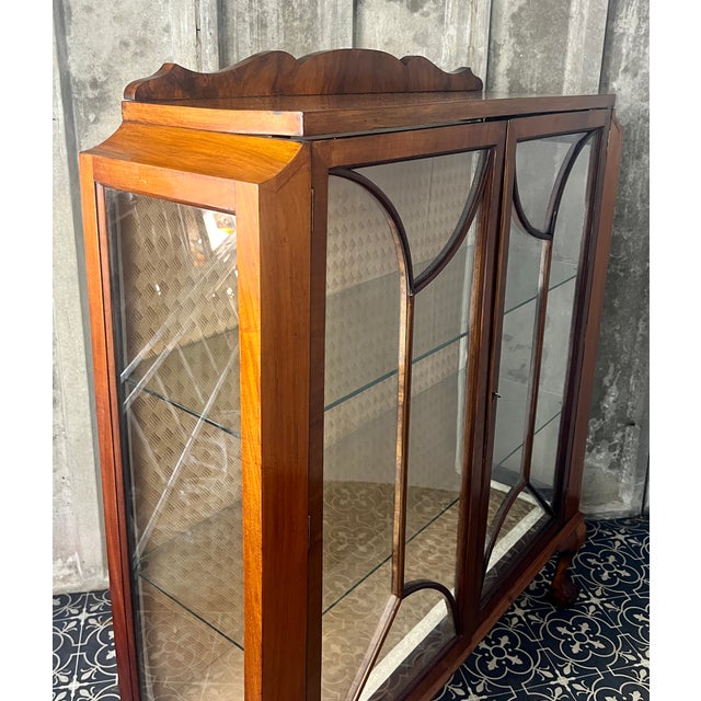Vintage Art Deco Cocktail Display Cabinet in Walnut and Mahogany, 1930s For Sale - Image 6 of 18