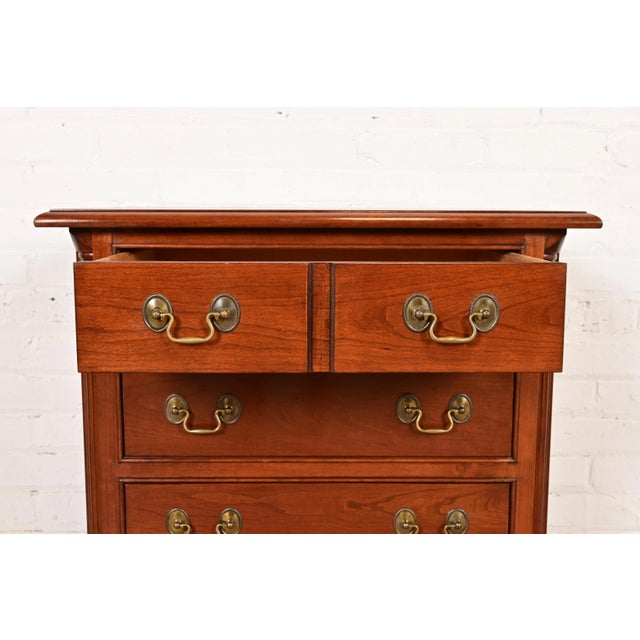Late 20th Century Stickley Georgian Solid Cherry Wood Nightstand or Bachelor Chest For Sale - Image 5 of 17