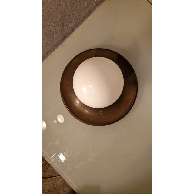 Flos Vintage Wall Lamp in Burnished Brass and Opaline Glass by Achille & Pier Giacomo Castiglioni for Flos, 1960s For Sale - Image 4 of 12