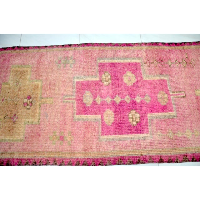 Light Pink Vintage Pink Turkish Corridor Handmade Runner For Sale - Image 8 of 11