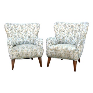 Mid-Century Heywood-Wakefield Wingback Armchairs - A Pair For Sale