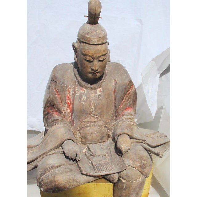 Japanese Edo Shinto Wooden Priests Circa 1850s Japan - A Pair of 2 For Sale - Image 3 of 17