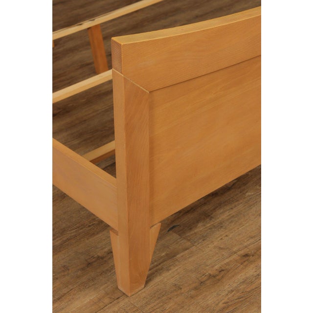 Ethan Allen Horizon Collection Queen Size Bed For Sale In Philadelphia - Image 6 of 17