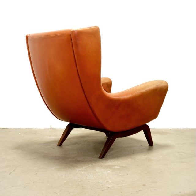 Dimensions: 30 5/16" W x 31 1/2" D x 37" H / Seat Height 15 3/4" Origin: Vejen, Denmark Designer: Illum Wikkelsø...