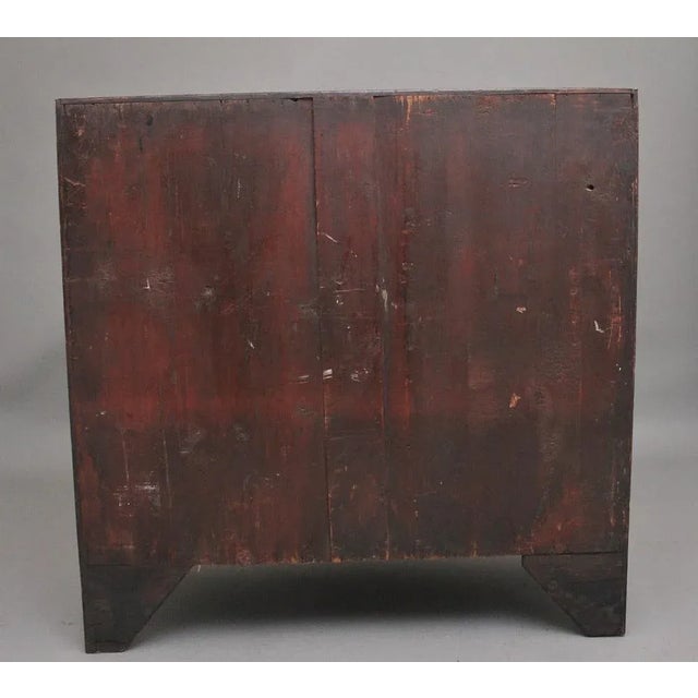 Early 19th Century mahogany bowfront chest of drawers of nice proportions, having a lovely figured top above a selection...