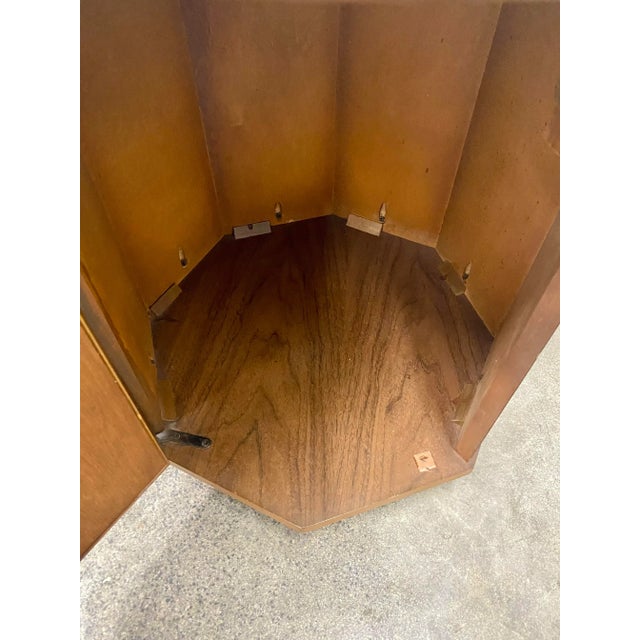1970s 1970s Broyhill Brasilia Style End Table For Sale - Image 5 of 10
