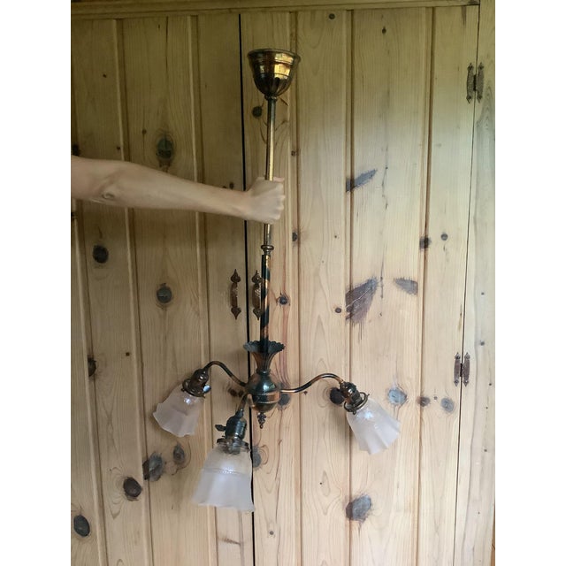 Early 20th Century Antique Arts & Crafts Brass 3-Light Chandelier c.1908–1915 | Bryant Sockets | Original Etched Glass Shades For Sale - Image 5 of 7