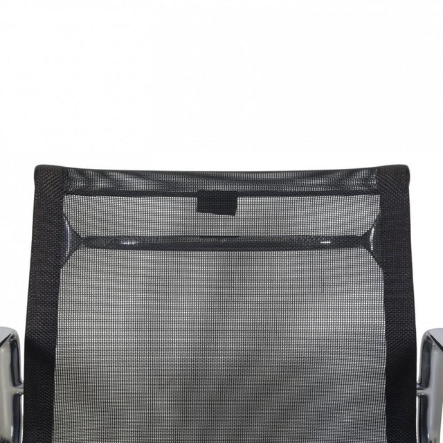 Vintage EA-117 Office Chair in Black Mesh by Charles Eames, 2000s For Sale - Image 3 of 16