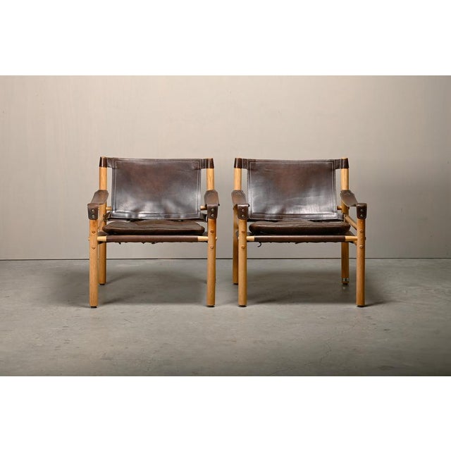 Arne Norell Sirocco Safari Lounge Chairs in Dark Brown Leather and Ash by Arne Norell for Arne Norell Ab, 1970s, Set of 2 For Sale - Image 4 of 18