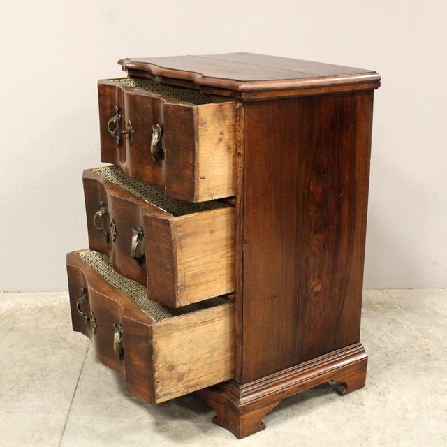Louis XV Walnut Chest of Drawers, 1700s For Sale - Image 6 of 12