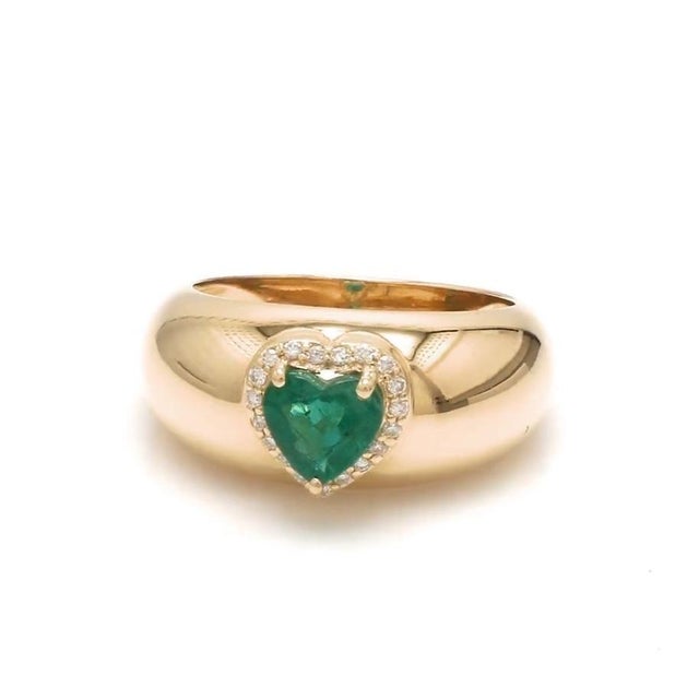 Natural 0.78 cts Zambian emerald & 0.09 cts diamond heart ring in 18k gold For Sale - Image 10 of 18