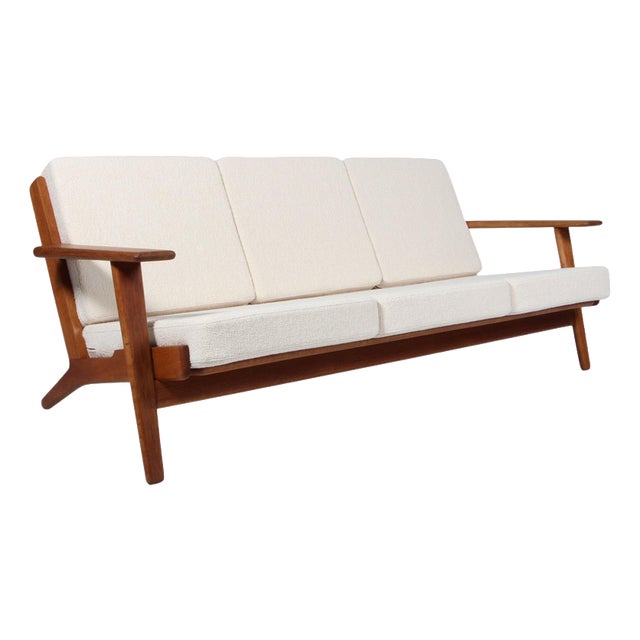 Model 290 Three-Seater Sofa in Oak and Boucle by Hans J. Wegner for Getama, 1970 For Sale