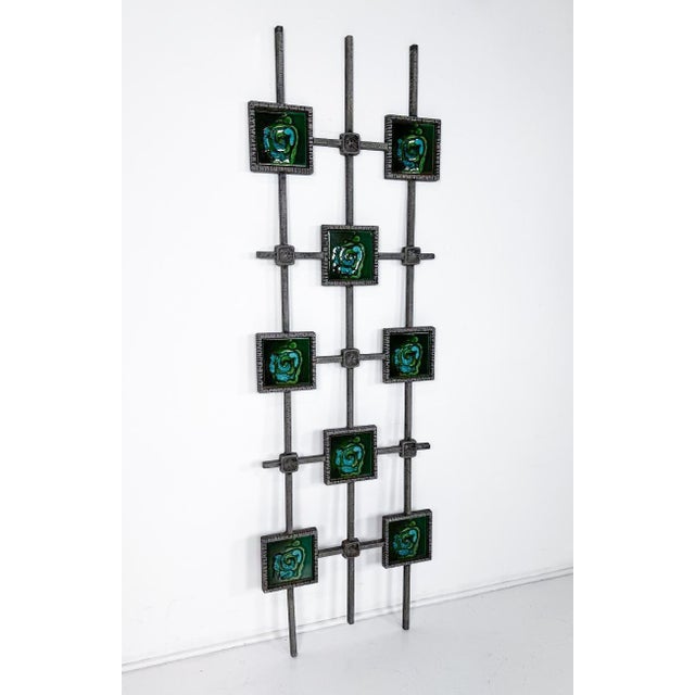 Mid-Century Modern Brutalist Wall Sculpture in Ceramic and Cast Aluminium, 1970s For Sale - Image 4 of 8