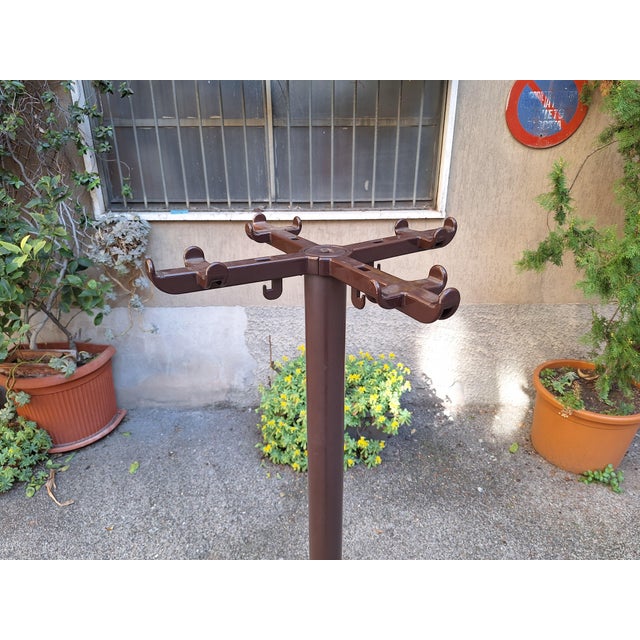 Brown System 45 Coat Hanger by Ettore Sottsass for Olivetti Systesis, 1960s For Sale - Image 8 of 9