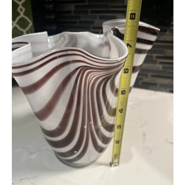 Vinatge MCM Murano Fazzoletto White Brown Swirl Art Glass Vase For Sale - Image 6 of 6