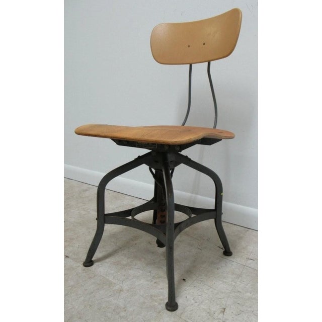 1950s Vintage Toledo Drafting Industrial Medium Counter Swivel Bar Stool Chair GG For Sale - Image 5 of 12