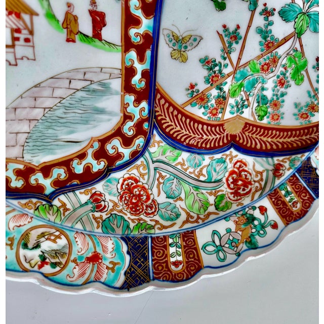 Blue Large Japanese Imari Scallop Edge Porcelain Charger For Sale - Image 8 of 12