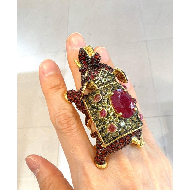 Bochic "Orient" Neoclassical Elephant Ruby & Sapphire Ring Set 18K Gold & Silver For Sale - Image 9 of 12